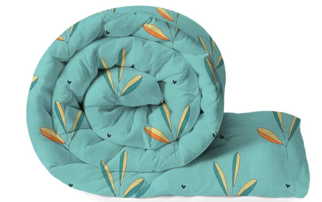 VAS COLLECTIONS 220 GSM Microfiber AC Comforter